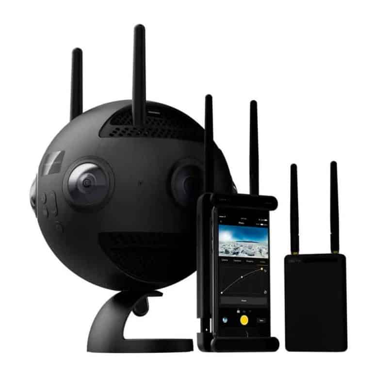 Cámara Insta360 Pro2 con un visor para ver a largas distancias.
